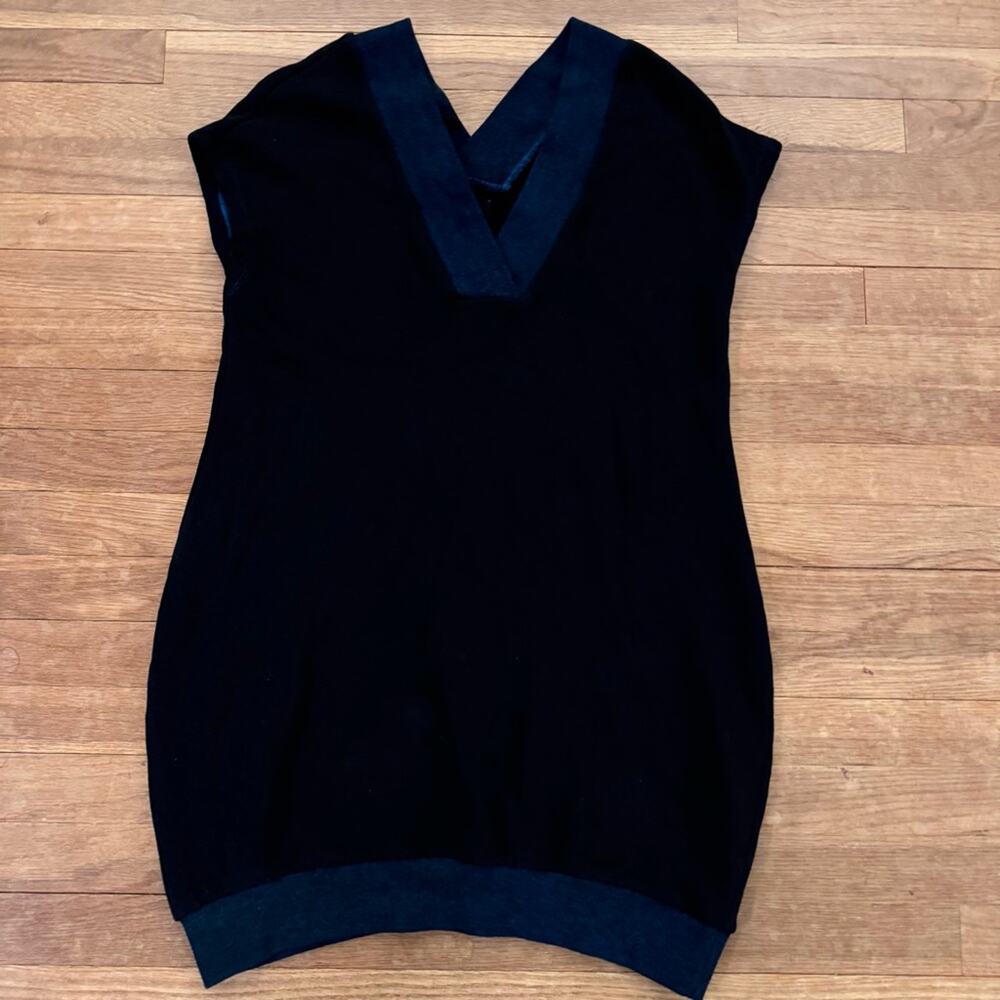 Lou & Grey v-neck sweater tunic size small S
 b45